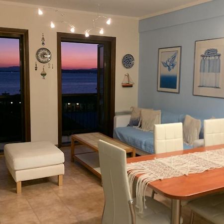 Yulia Guest House オウランオウポリ エクステリア 写真