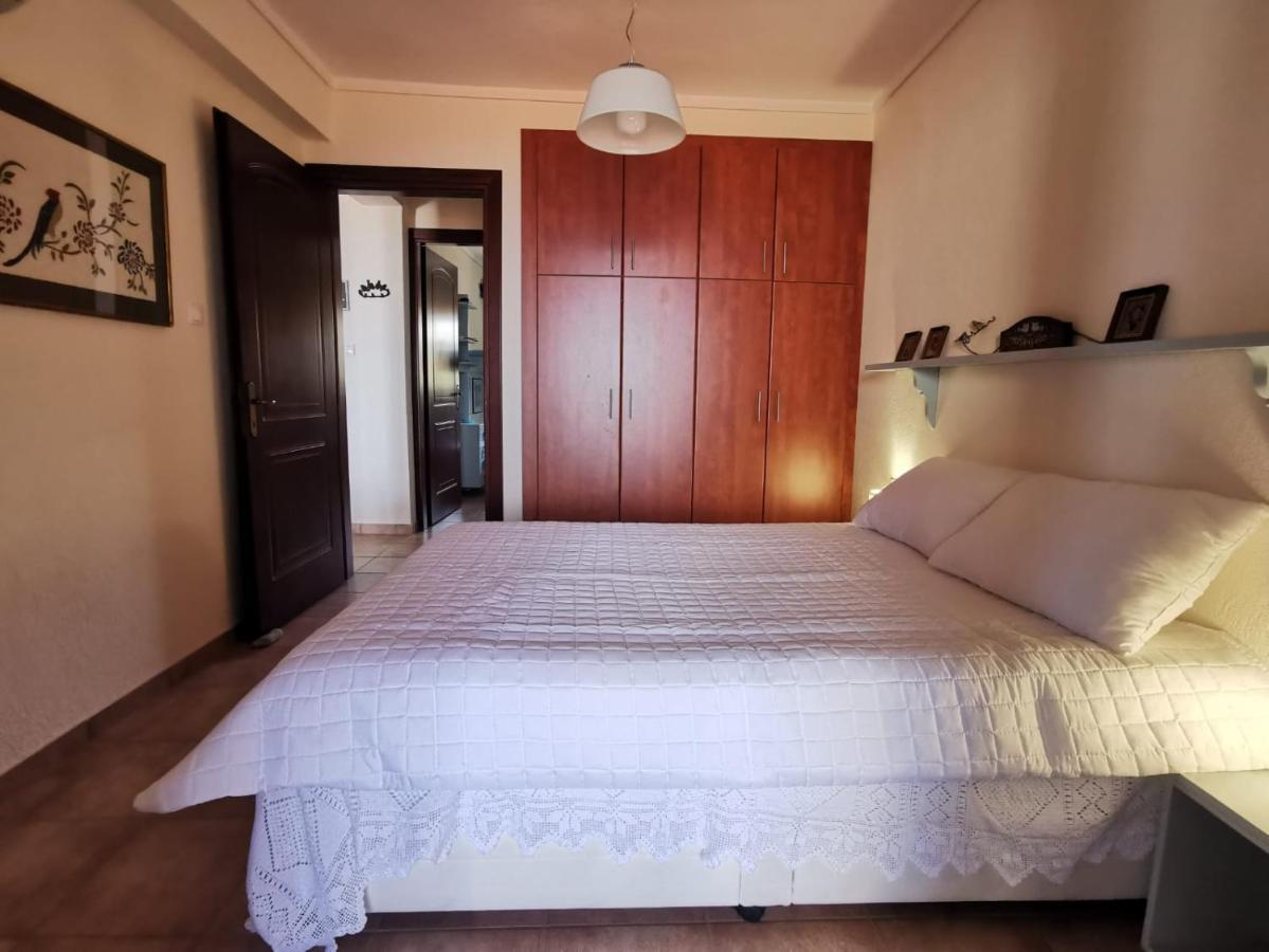Yulia Guest House オウランオウポリ エクステリア 写真